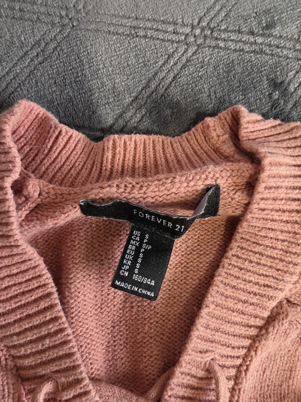 Forever 21 Dusty Rose Crewneck Knit Sweater